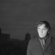 17. července. Ve věku 87 let zemřel britský herec Terence Stamp, kterého proslavila především role zločinného generála Zoda ve filmech Superman a Superman 2.