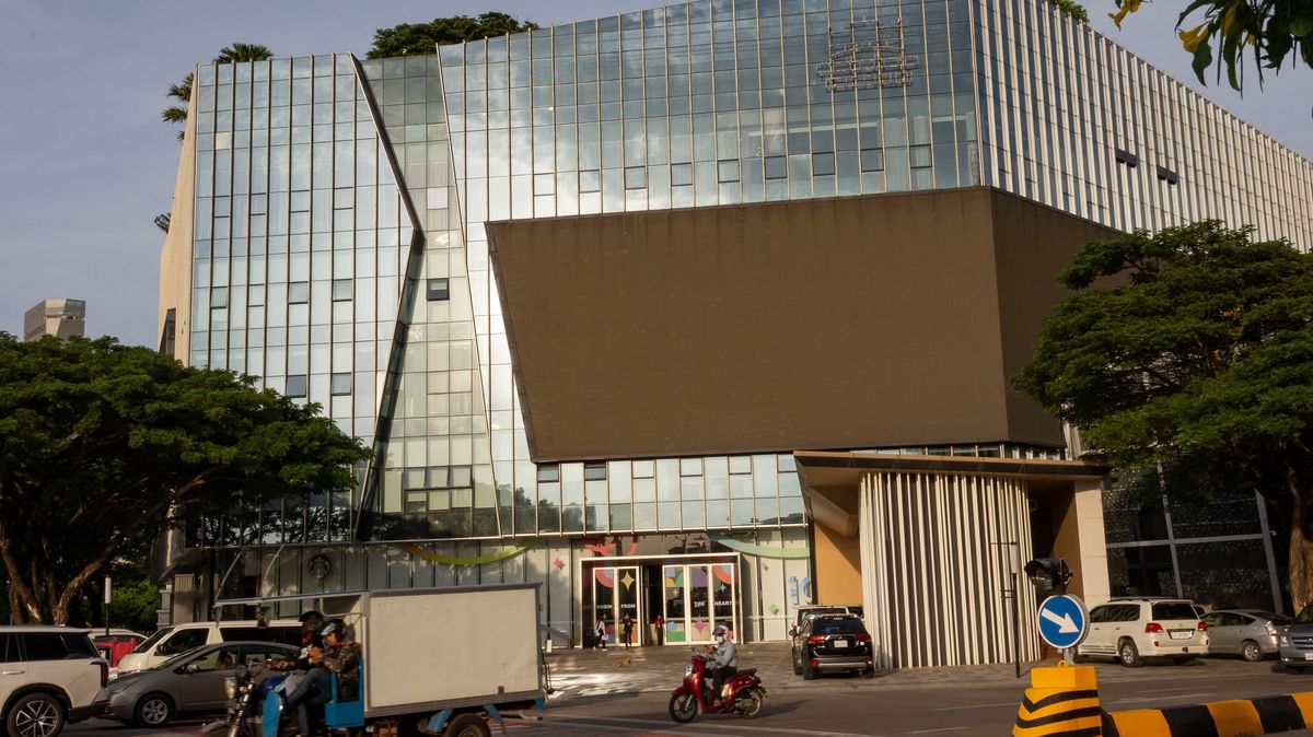 Kambodžská továrna na podvody škodí celému světu, zničit ji zatím nikdo neumí