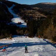 Zatím je ale bílo pouze na sjezdovce.