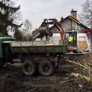 Odpůrci bourání namítají, že kolonie je příkladem ojedinělé komunitní práce, kde se povedlo přetvořit sociálně slabou lokalitu ve funkční sousedství.