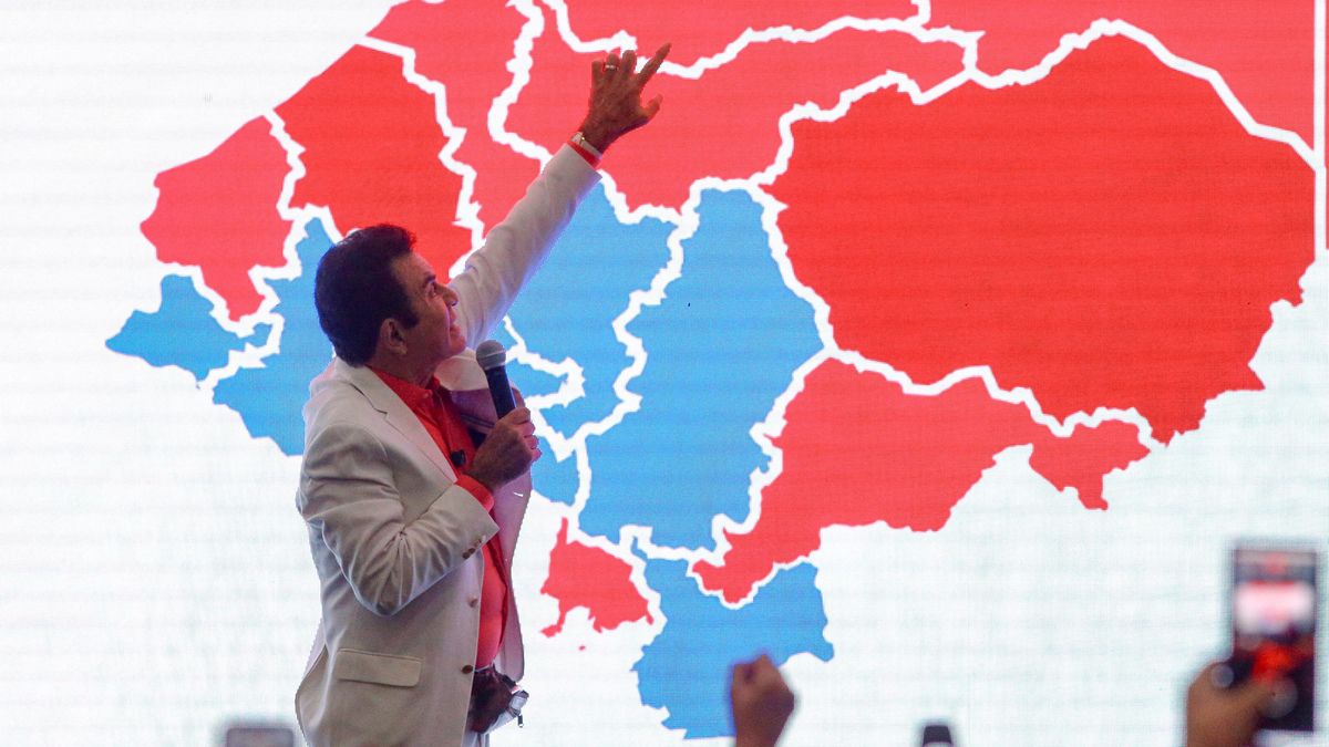 Volby v Hondurasu podle průběžného sčítání ovládli pravicoví kandidáti