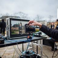 Za novoročním projevem prezidenta jsou obvykle hodiny příprav. Letos kvůli dlouhým povolebním vyjednáváním bylo času o poznání méně.