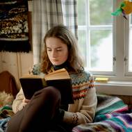 Ella Øverbøe jako Johanne.