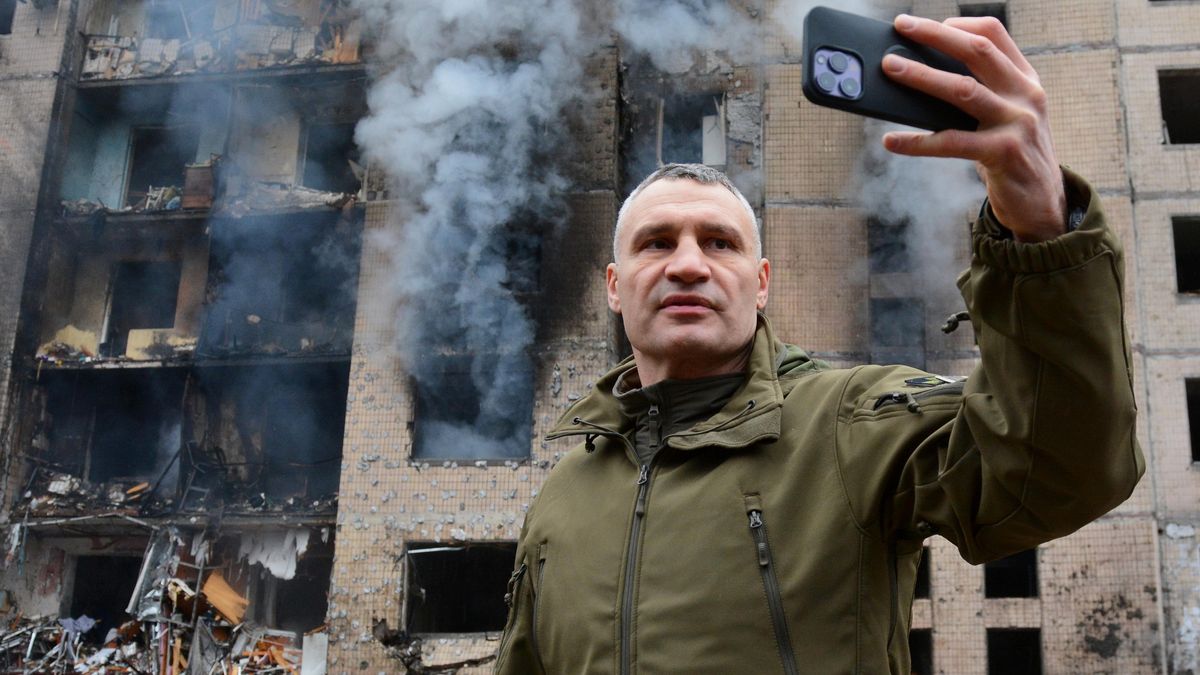 Válka vychýlila rovnováhu moci na Ukrajině. Kyjev okleštil sílu regionů