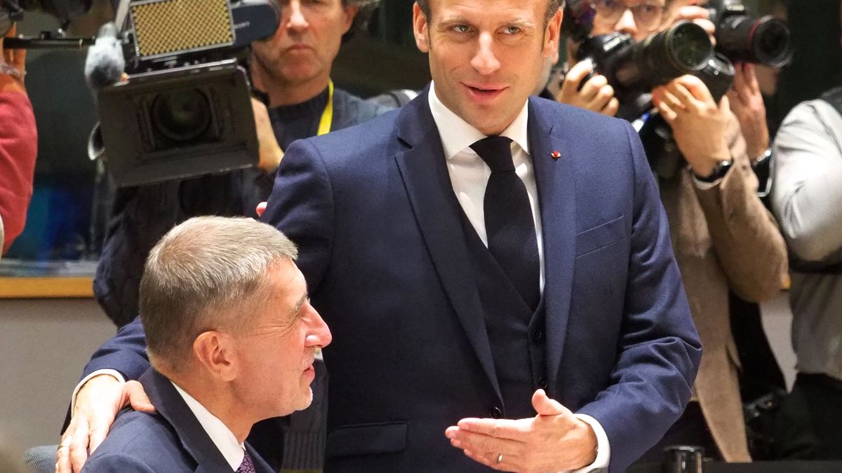 Babiš míří do Paříže. Koalice ochotných trne, s čím přijede