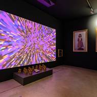 Třetí současná přehlídka v Trutnově se jmenuje AI Oraculum - The Future Is Now a zaměřuje se na svět generativní umělé inteligence.