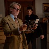 Daniel Craig v roli Benoita Blanca a Josh O’Connor jako Jud.