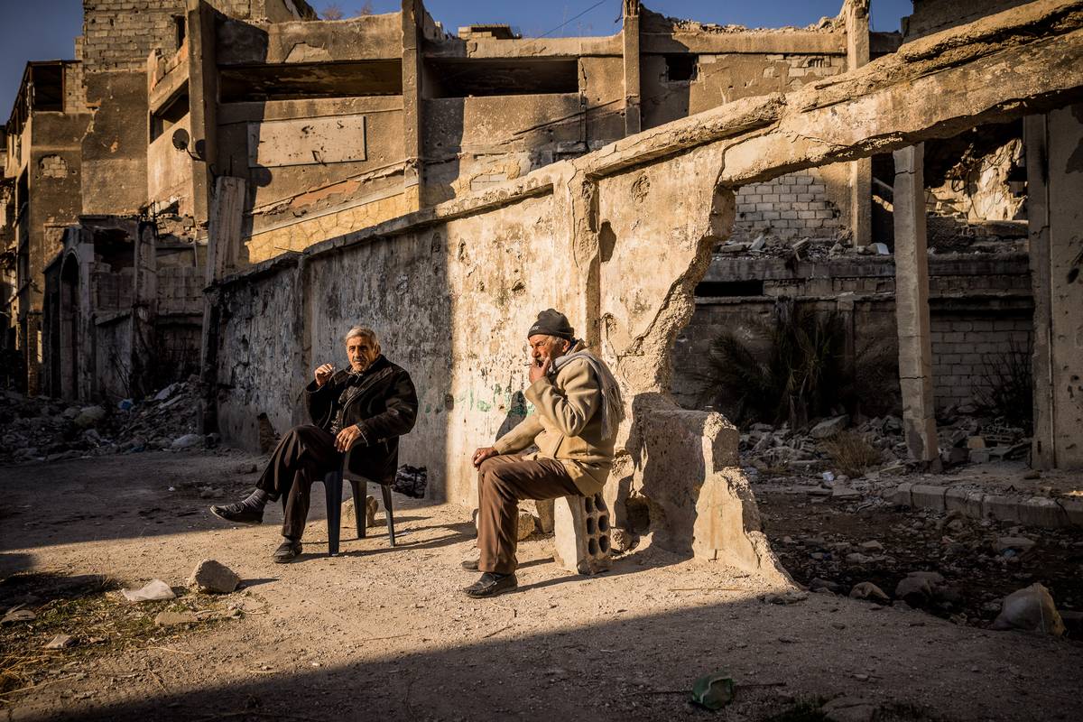 Pád Asadovy diktatury a nástup vlády islamistického hnutí Haját Tahrír aš-Šám v Sýrii. Z uprchlického tábora Jarmúk u Damašku zůstaly po syrské občanské válce trosky. I místní Palestinci doplatili na odpor vůči diktátorovi Bašáru Asadovi. (13. ledna)