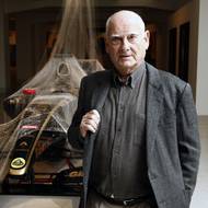 Formule nechyběla ani na retrospektivě Pištěkových děl, kterou roku 2012 zorganizovala Národní galerie v Praze. Hostil ji Veletržní palác.