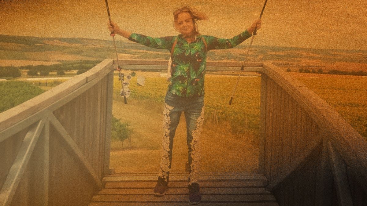 Překonala rakovinu, transplantace, amputaci. Ženě může pomoci chytrá protéza