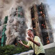 Požár obytného komplexu v Hongkongu, kde zahynulo nejméně 159 lidí. (26. listopadu)