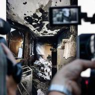 Vyšetřovatelé prohledali pět ze sedmi vyhořelých výškových budov a nalezli v nich těla obyvatel na schodech či střechách. (Novináři během tiskové konference v Tai Po, 1. prosince.)