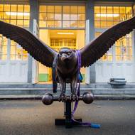 Autoři sochu z mědi vytvářeli půl roku.