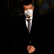 Silným okamžikem Babišova vládnutí byla reakce na výbuchy ve Vrběticích. V polovině dubna 2021 oznámila vláda, že vyhostí 18 pracovníků ruské ambasády v Praze, kteří byli podle zpravodajských služeb identifikováni jako důstojníci ruských tajných služeb.