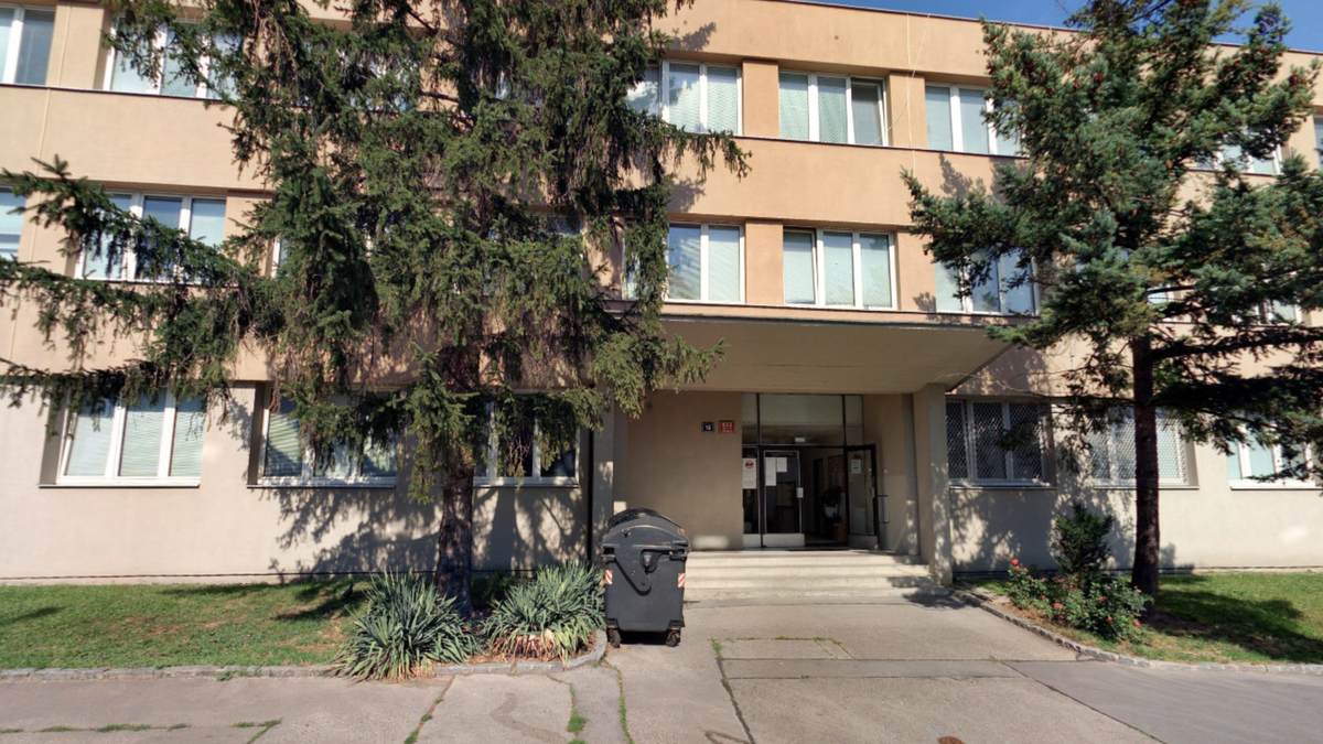 Small Apartments: Natland Rebuilds Hostivar Hostel Investment