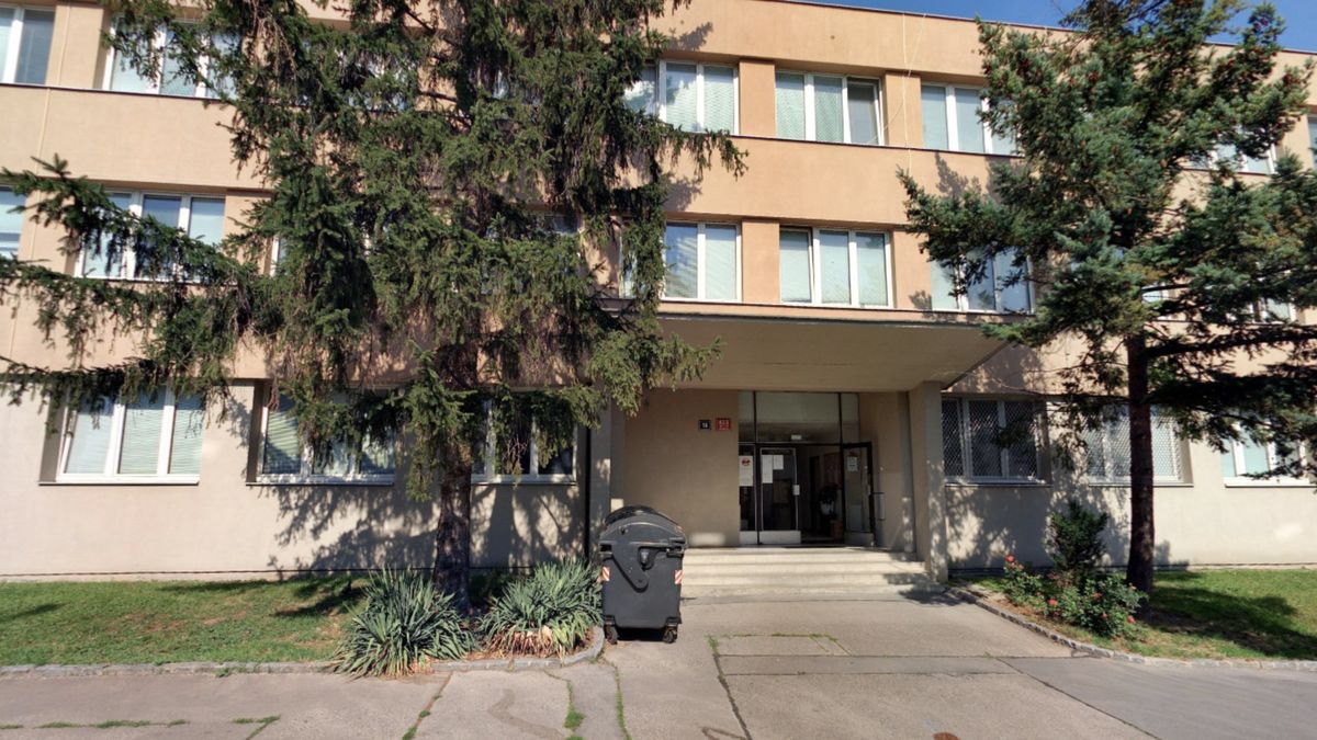 Další investor sází na malé byty. Natland přestaví ubytovnu v Hostivaři