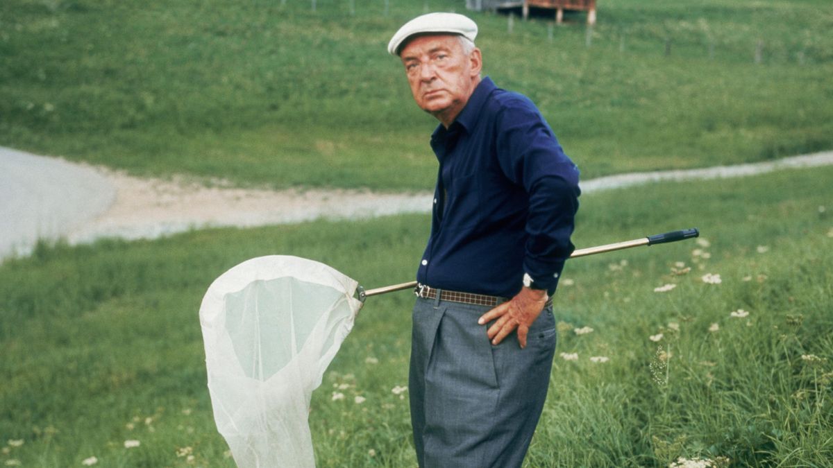 Recenze: Nabokov píše o muži, který je tak jiný, že to je zločin