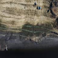 Podle mluvčí Povodí Vltavy Pavlíny Mertl není situace kritická. V minulosti byla hladina i na nižších úrovních.