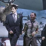 Igor Orozovič jako kantor, Ondřej Malý coby Lojza a Šimon Krupa v roli kostelníka.