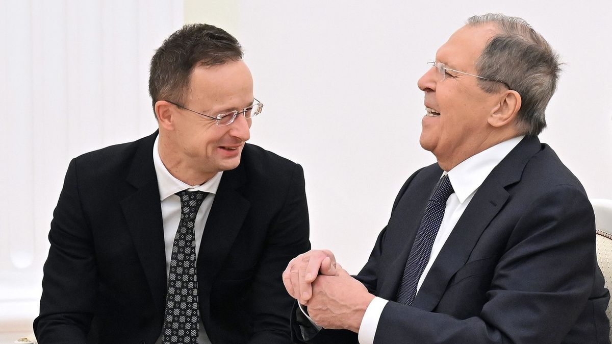 Twitterová diplomacie. Maďaři se střetli s Poláky i s Ukrajinci