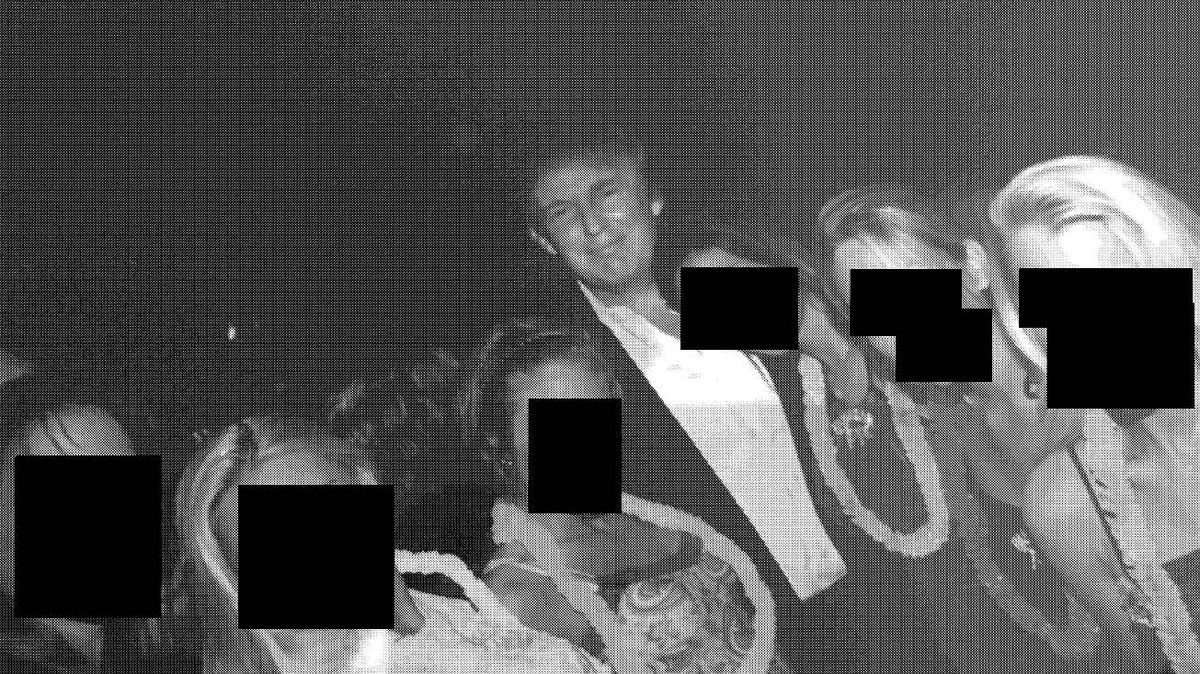 Trump, Clinton i Andrew. Demokraté zveřejnili nové fotky k Epsteinovi