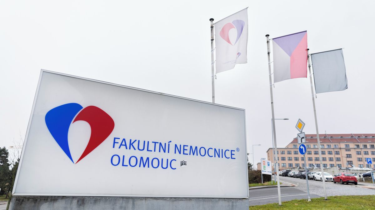 Statisícové přípravy na skandál. Nemocnice si na jeho hašení najala známé firmy