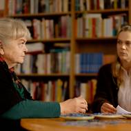 Anne Marit Jacobsen v roli Karin a Ane Dahl Torp jako Kristin.