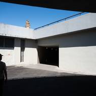 Ze série k tématu neutěšeného okolí Hlavního nádraží v Praze. (1. července)