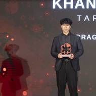 Ocenění pro mladého šéfkuchaře si z ceremoniálu odnesl Khanh Ta z Tara.