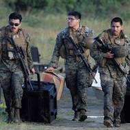 Nechybí ani několik letadlových lodí (včetně té největší na světě), torpédoborců s řízenými střelami a obojživelných útočných lodí.