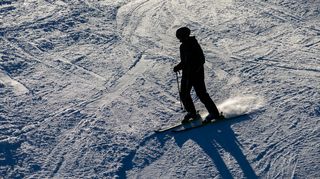 Na přelomu roku bude v Česku hodně sněžit, hrozí závěje