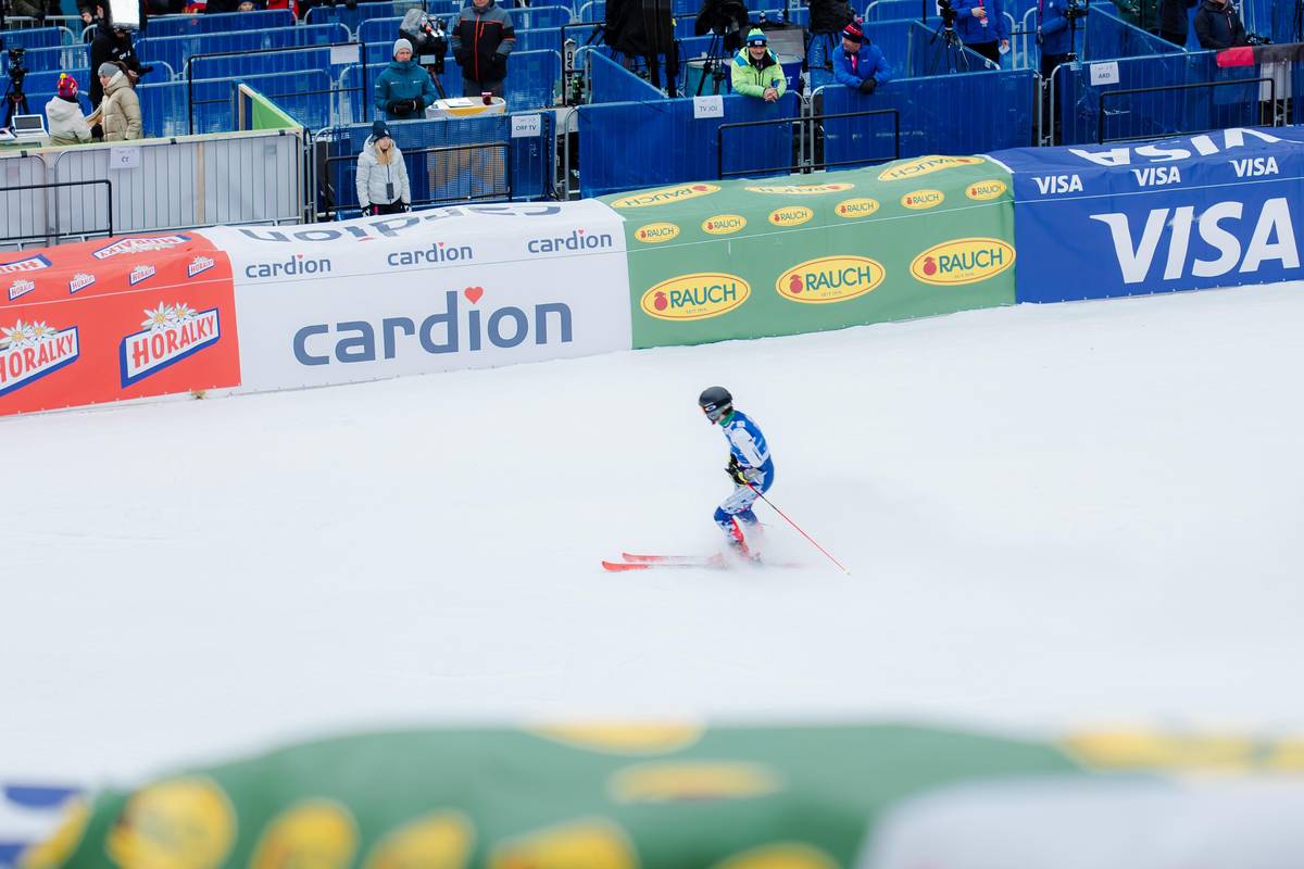 Obří slalom žen na sjezdovce ve Svatém Petru.