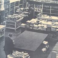 Sklad knih v Dlouhé 33 v centru Prahy. 