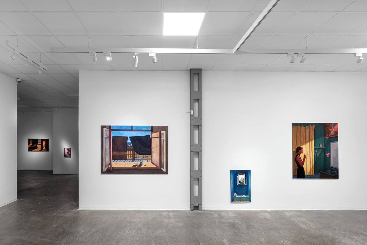 Výstava děl Ilony Koroman v pražské Bold Gallery potrvá do 14. února 2026.