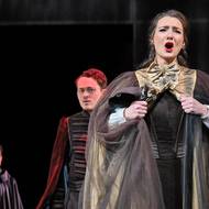 Šimon Vanžura jako Idaspe a Marie Šimůnková jako Irene.