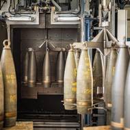 Hlavním artiklem CSG je munice středních a velkých ráží pro bojová vozidla, dělostřelectvo a tanky. Skupina ji vyrábí hlavně na Slovensku a ve Španělsku.