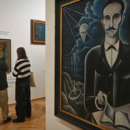 Na fotografii z výstavy Metelice do očí, která v ostravském Domě umění potrvá do 19. dubna, je malba Aloise Wachsmana nazvaná Čtenář Swedenborga z let 1919 až 1920.