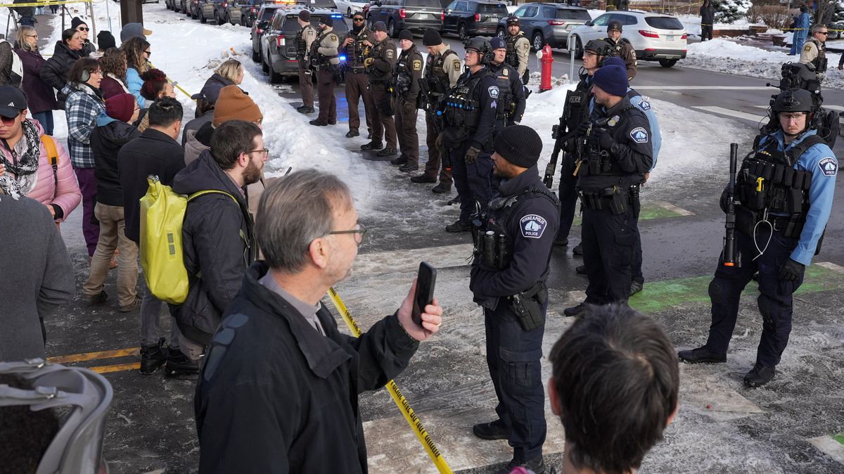 Americká vláda vyšle do Minnesoty stovky dalších federálních úředníků