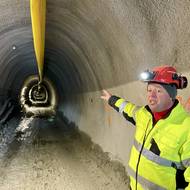 Geologicky jde o zlatonosné jílovité pásmo, kde se kdysi zlato těžilo, ale stavbaři tam žádné pozůstatky zatím nenašli.