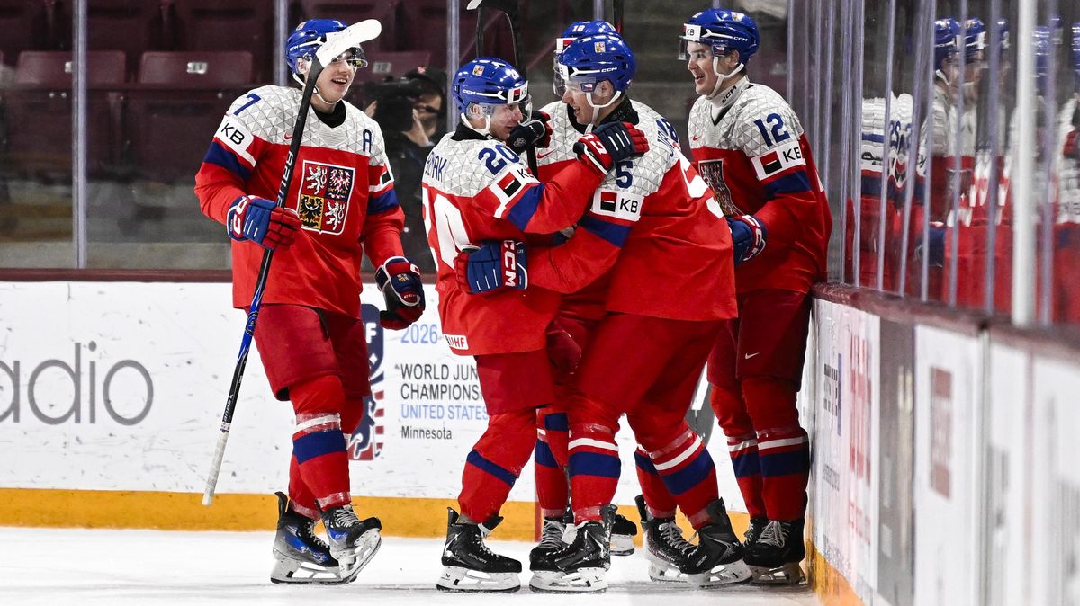 Česko hraje na MS o medaili, mladí hráči se umí spojit