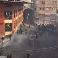 Protesty mají už podle různých lidskoprávních organizací desítky obětí, bezpečnostní složky údajně zabily i několik dětí. Konkrétní čísla se ale v jednotlivých zdrojích liší. (Střet bezpečnostních složek s demonstranty v Teheránu, 6. ledna.)