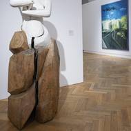 Na posledním snímku z výstavy Permanentní manifestace je Madona od Michala Gabriela.