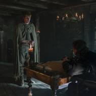 Peter Claffey v roli Dunka.