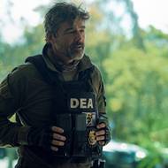 Kyle Chandler jako Mateo Nix.