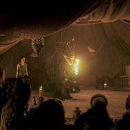 Tanzyn Crawford jako Tanselle.