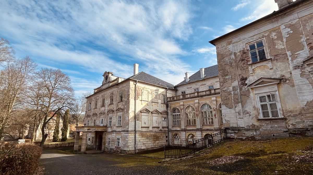 Do zámku Hluboš, kde pobýval Masaryk, se o silvestrovské noci vloupali zloději