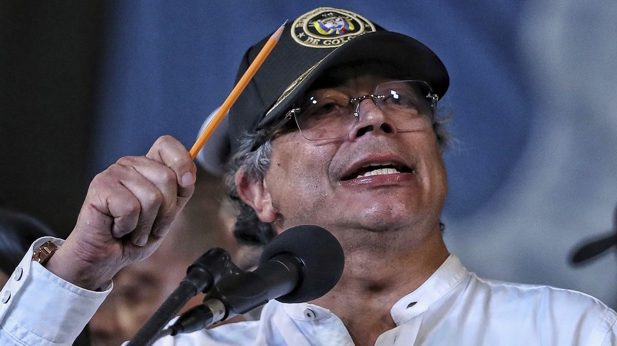 Prezident rebel. Klidně zase pozvednu zbraně, vzkazuje Trumpovi Kolumbijec