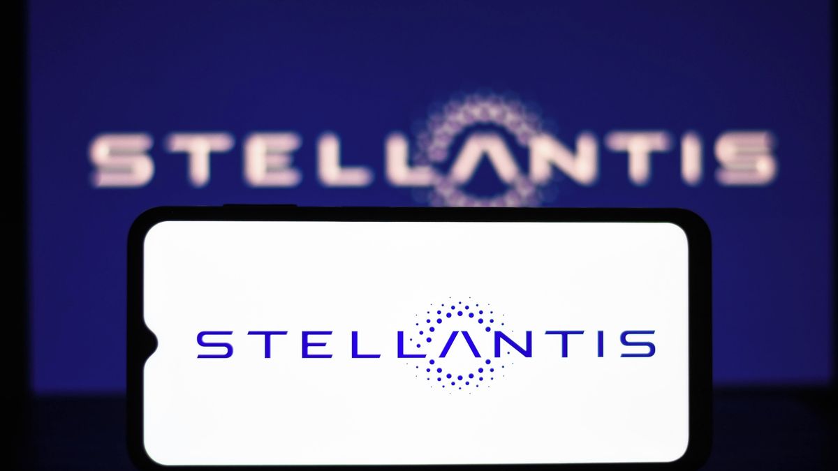 Stellantis kvůli přehnaným očekáváním u elektromobilů odepsal 22 miliard eur