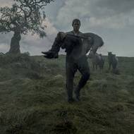 Peter Claffey jako Dunk.