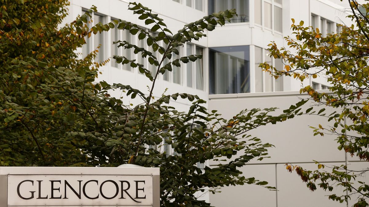 Rio Tinto a Glencore jednají o spojení, vznikl by největší těžař na světě